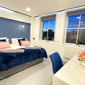 Penthouse By Hnfc , Newcastle upon Tyne United Kingdom